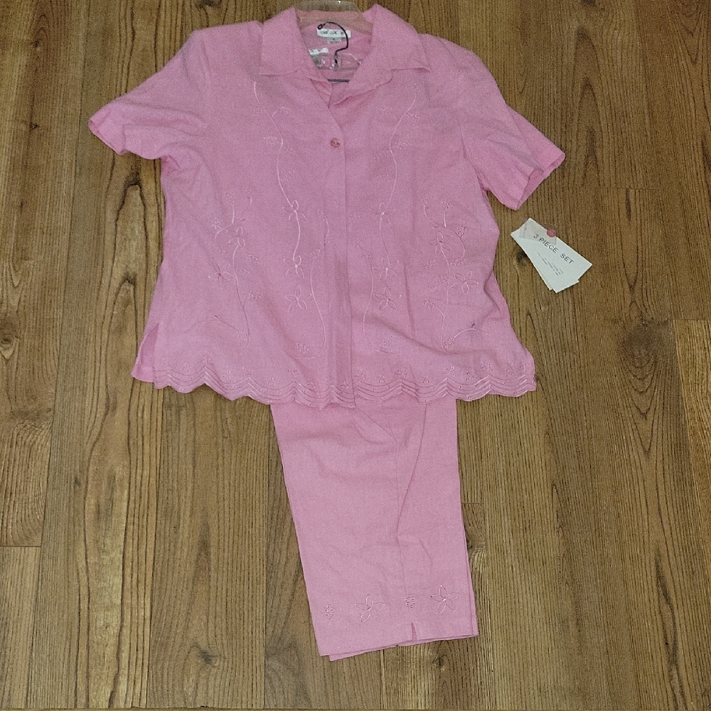 Pink Embroidered Women's Set